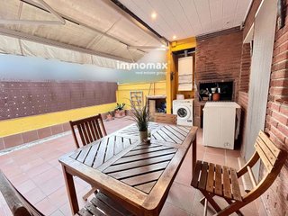 Casa adosada en venta en Montmar en Castelldefels