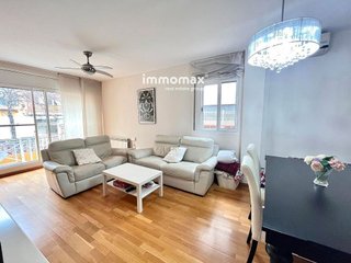 Casa adosada en venta en Montmar en Castelldefels