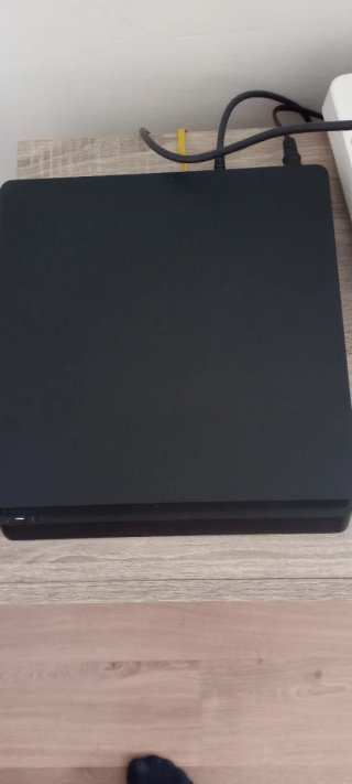 Console PlayStation 4 PS4 Nero