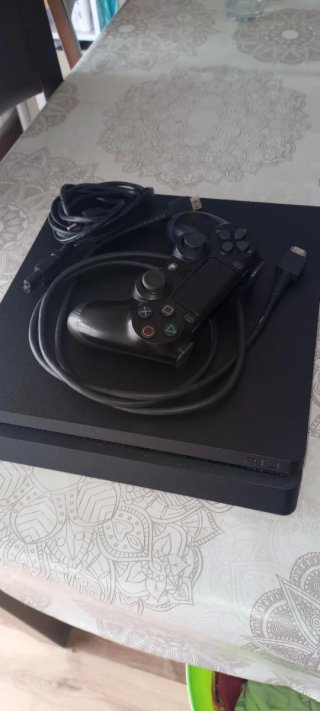 Console PlayStation 4 PS4 Nero