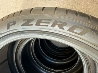 Neumáticos Pirelli 255/40/21 102V