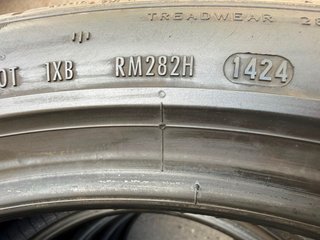 Neumáticos Pirelli 255/40/21 102V
