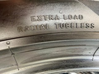 Neumáticos Pirelli 255/40/21 102V