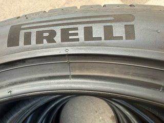Neumáticos Pirelli 255/40/21 102V