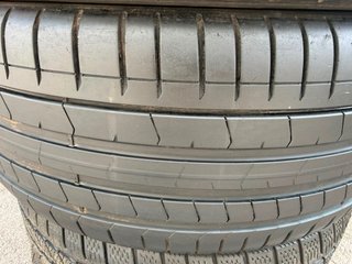 Neumáticos Pirelli 255/40/21 102V