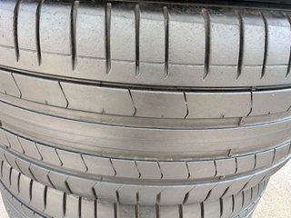 Neumáticos Pirelli 255/40/21 102V