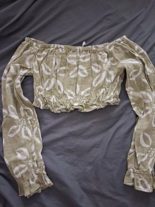 Top manga larga estampado floral