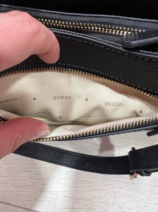 Bolso Hombro Guess Noelle Negro Original