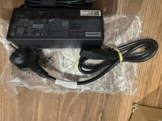 Cargador Lenovo 90W Original Nuevo