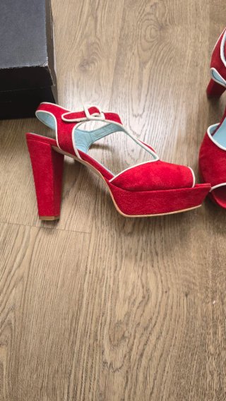 Zapatos de tacón Umber ante rojo
