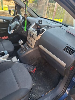 Opel Zafira 2008