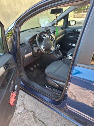 Opel Zafira 2008