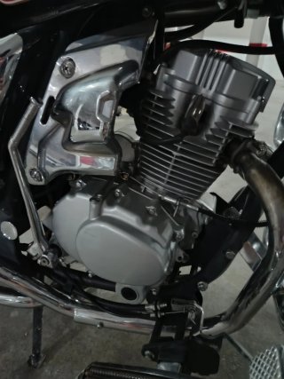 Moto Wildlander 125cc Cruiser Negra/Plata