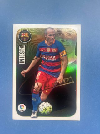 Cromo Iniesta firmado 16/17