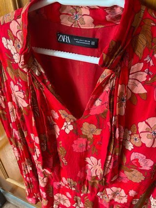 Vestido corto flores Zara Talla S