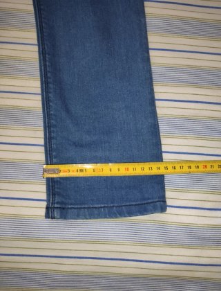 Pantalón vaquero azul hombre