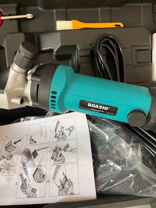 Tagliacapelli elettrico per pecore