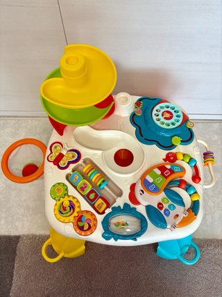 Mesa de actividades HUANGER para bebés