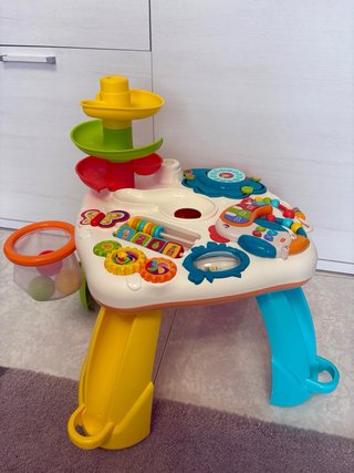 Mesa de actividades HUANGER para bebés