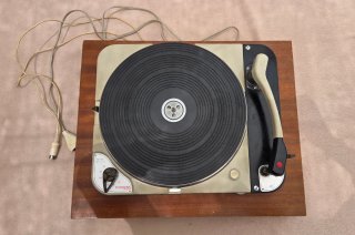 Thorens TD 124 Original con cápsula shure M77 M-D