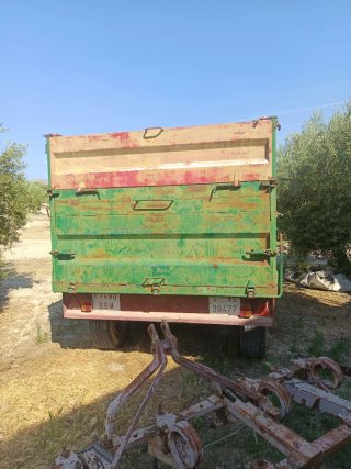 Remolque agrícola TARA 1500KG PMA 6500KG