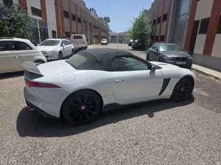 Jaguar F-Type 2016