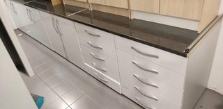 Muebles de cocina blancos