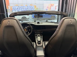 Porsche 911 (992) Carrera 4S Cabrio