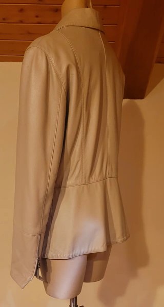 Chaqueta de cuero Serra by Torras