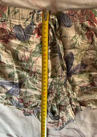 Pantalón corto de mujer