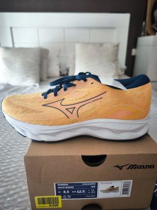Scarpe da corsa Mizuno Wave Serene per uomo, taglia 42.5