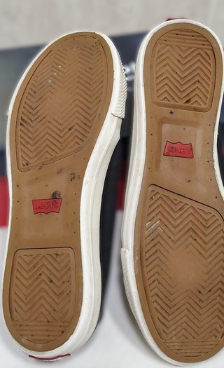 Zapatillas Levis Talla 43