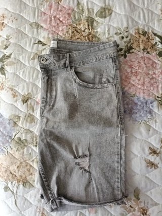 Pantalón corto Bershka Denim hombre gris