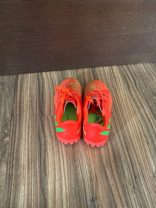 Scarpe da calcio Adidas Predator taglia 36.5