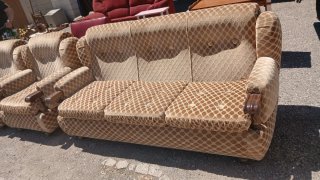 Sofá y 2 sillones tela y madera