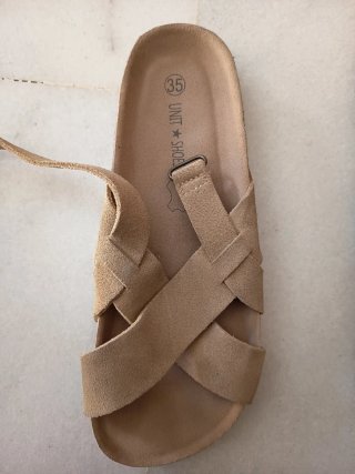 Sandalias UNIT SHOES piel bio camel talla 35