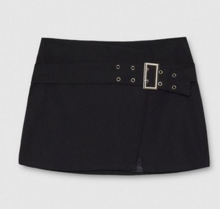 Falda mini negra con cinturón Venta en persona