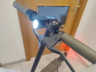 Patinete eléctrico Mi.com