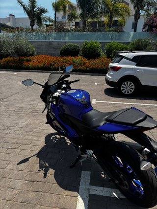 Yamaha R125 2025 Azul
