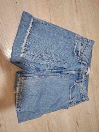 Pantalones vaqueros anchos azul claro