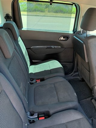 Peugeot 5008 2016