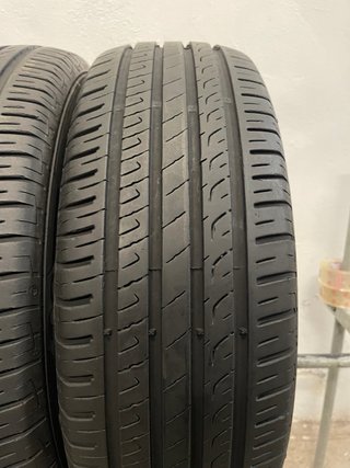 2x 215/65 R17 99V Barum Bravuris 5 HM