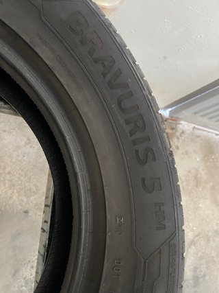 2x 215/65 R17 99V Barum Bravuris 5 HM