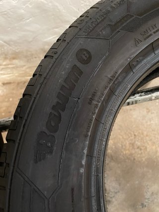 2x 215/65 R17 99V Barum Bravuris 5 HM