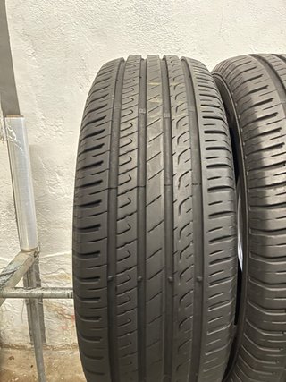 2x 215/65 R17 99V Barum Bravuris 5 HM