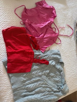Consignazione di abbigliamento da donna e uomo