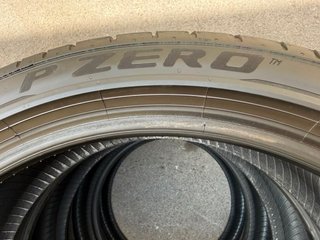 Neumáticos Pirelli 225/40/19 93Y