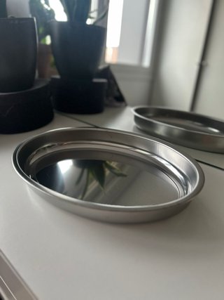 Juego de bandejas metálicas plateadas