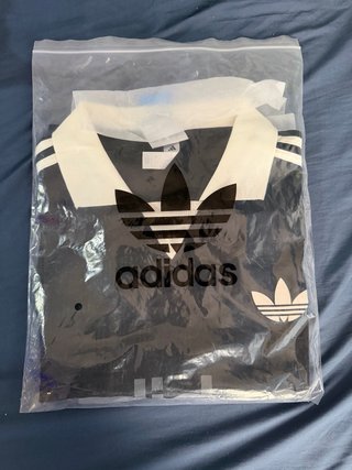 Polo Adidas Negro y Blanco