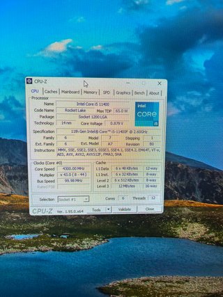 PC Gaming Compacto i5 11400f RTX4060 16GB